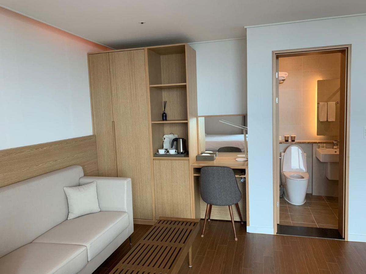 Lemain Hotel Csedzsu Kültér fotó